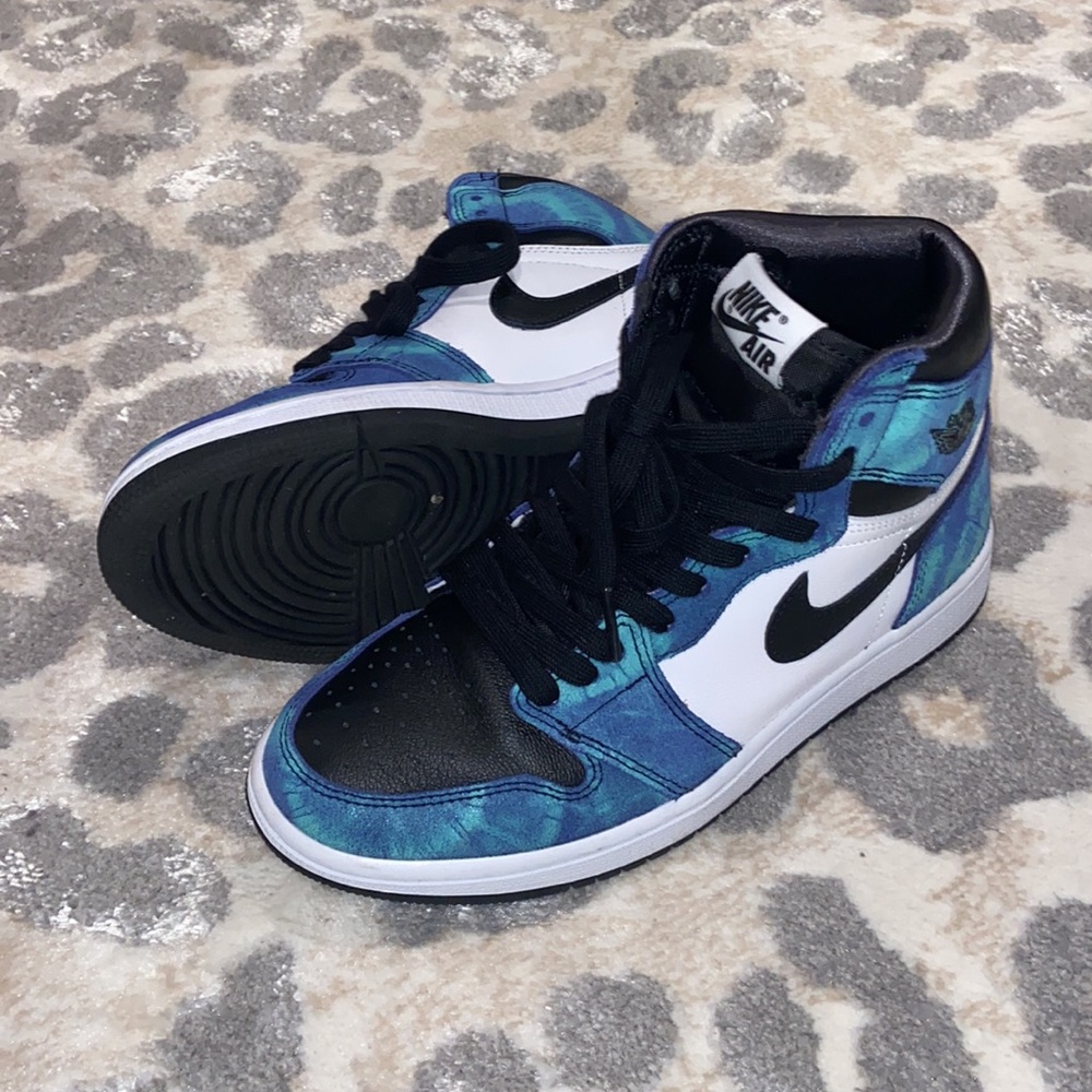 Tie Dye Jordan 1